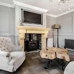 City Centre Georgian Townhouse