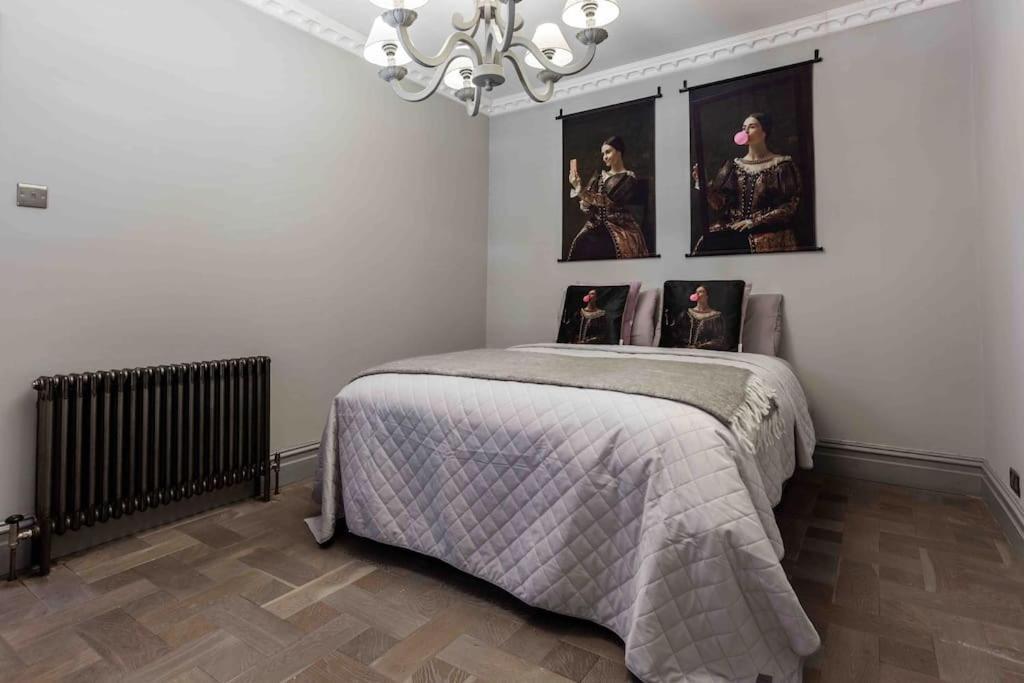 Centre Georgian Townhouse *